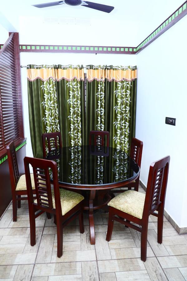 Sri Lakshmi Gardens Otel Thekkady Dış mekan fotoğraf